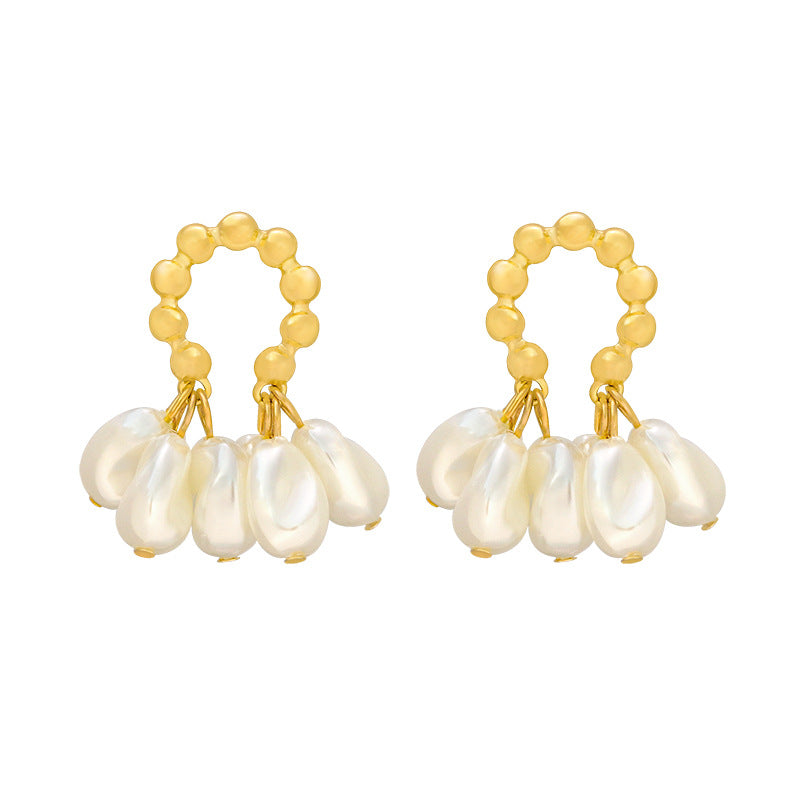 pearl earrings baroque