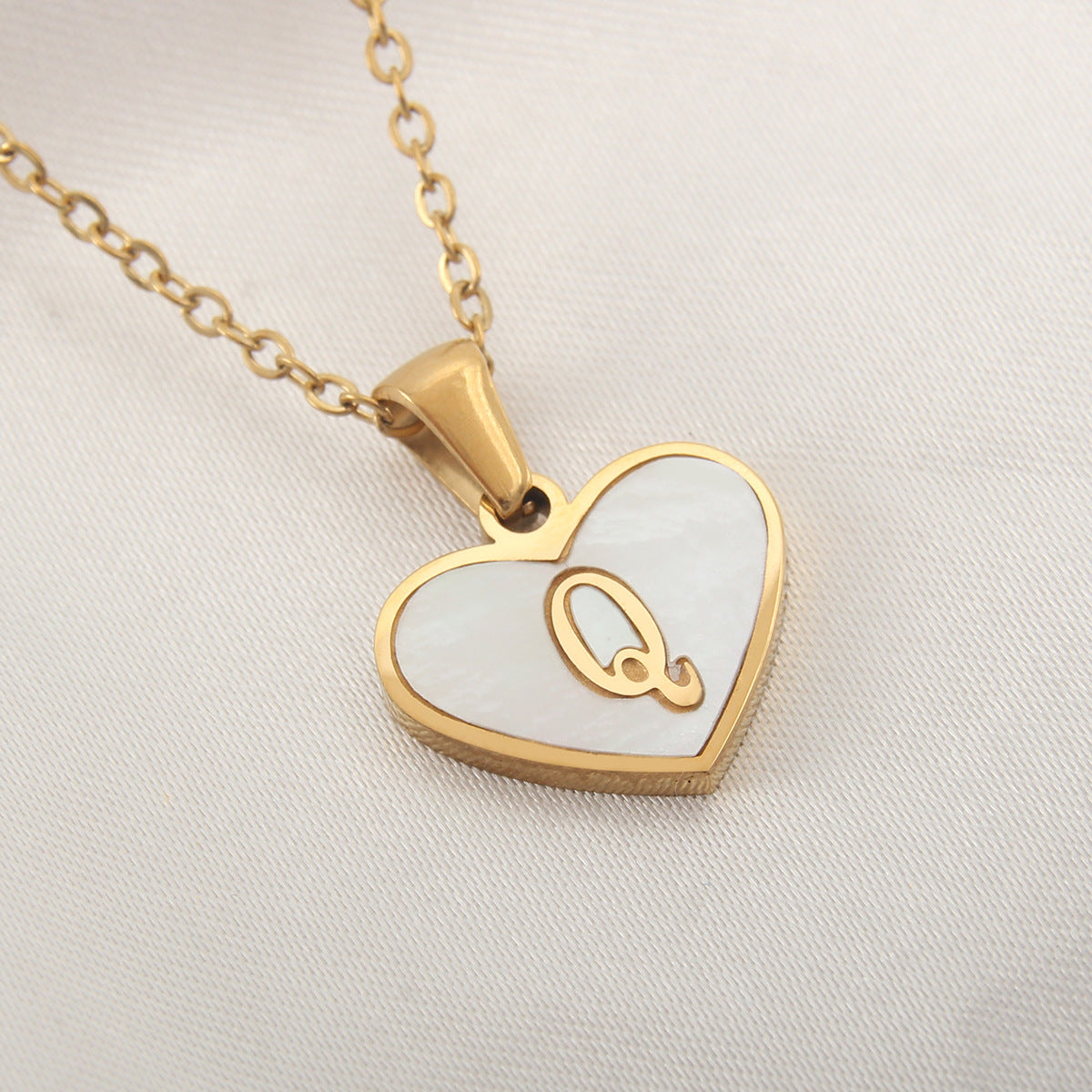 heart shaped locket necklace