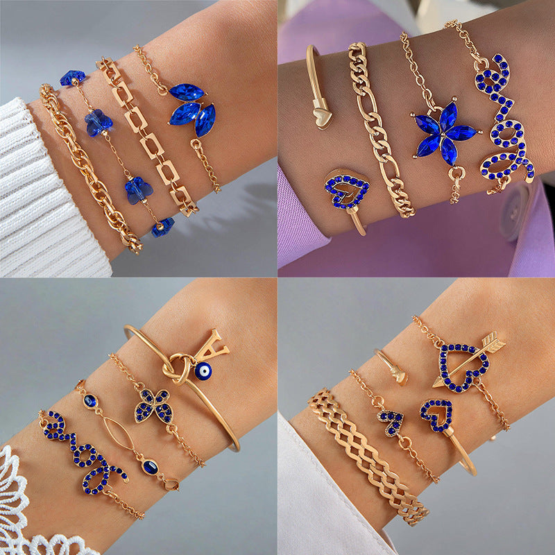 Bracelet Set With Rhinestones Design