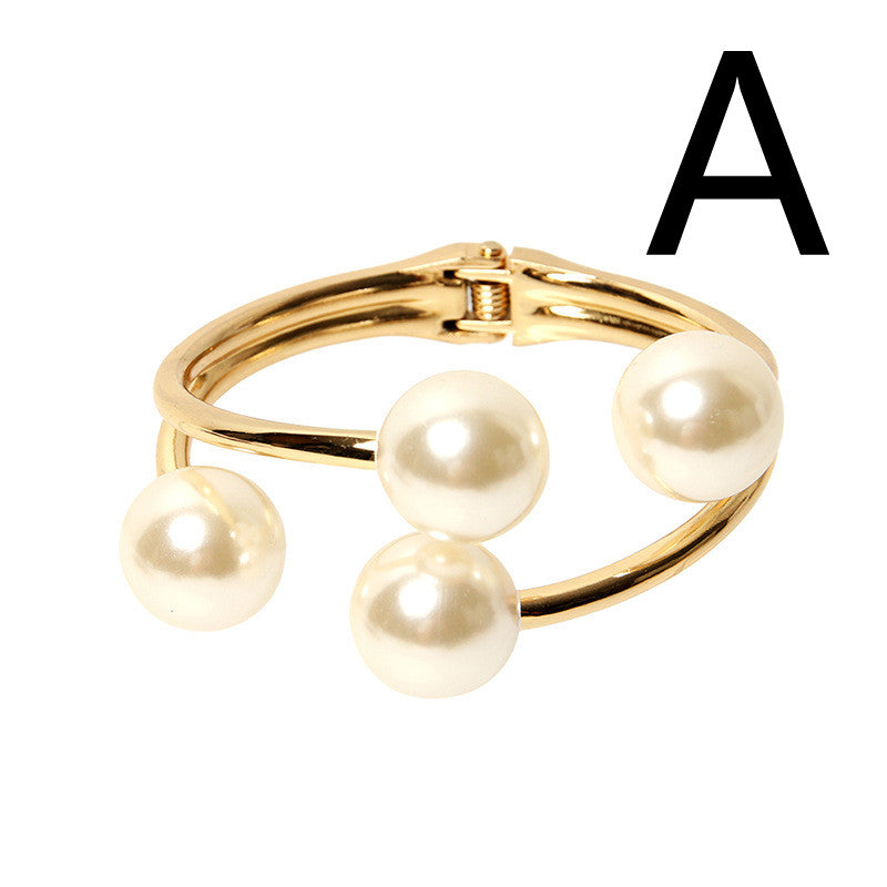 LuxePearl™ Double Pearl Bracelet