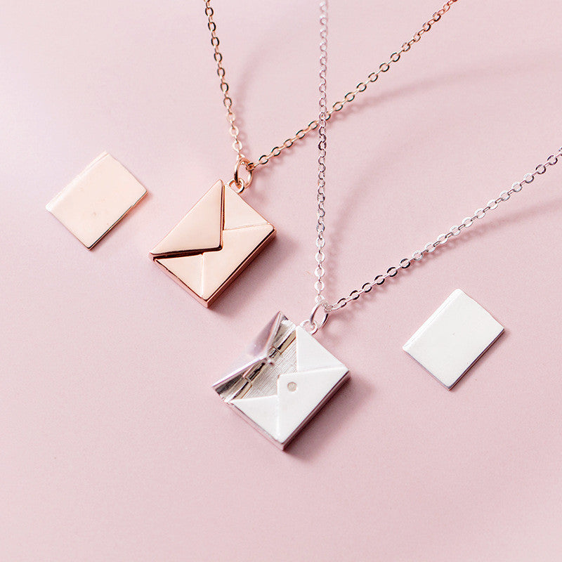 envelop necklace