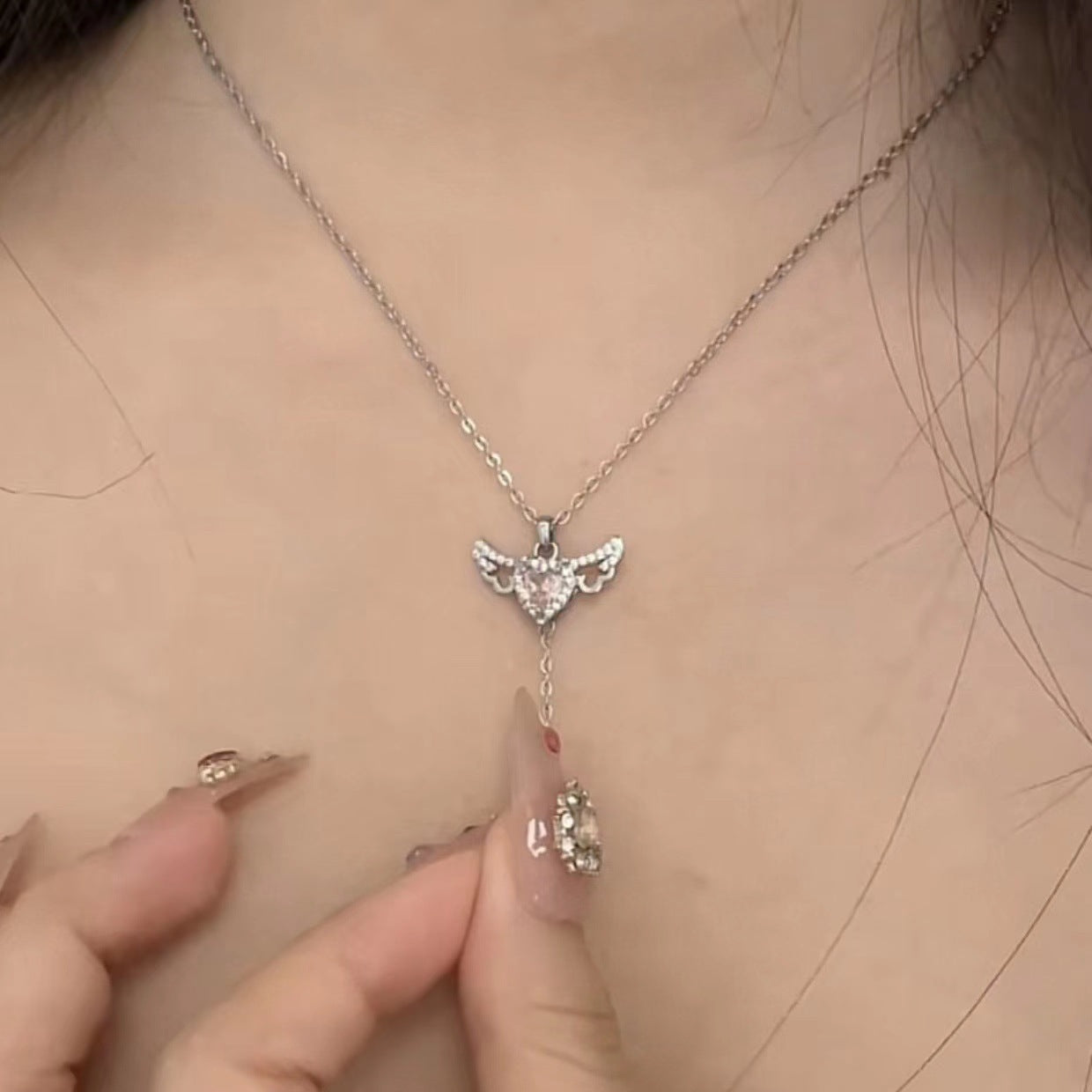 necklace heart with wings