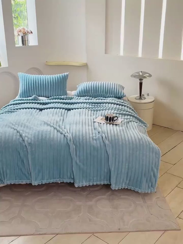 Soft Wind Bubble Velvet Rabbit Fur Blanket – Double-Sided Warm Throw